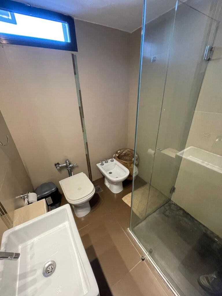 Palermo 4 ambientes con balcón contrafrente foto 14