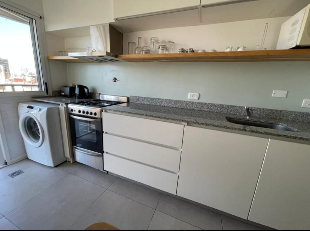 Palermo 4 ambientes con balcón contrafrente foto 4