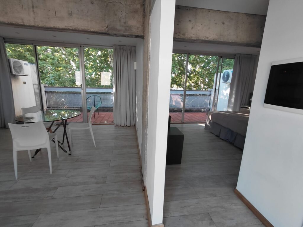 Palermo Hollywood 2 ambientes con balcón y pileta foto 8